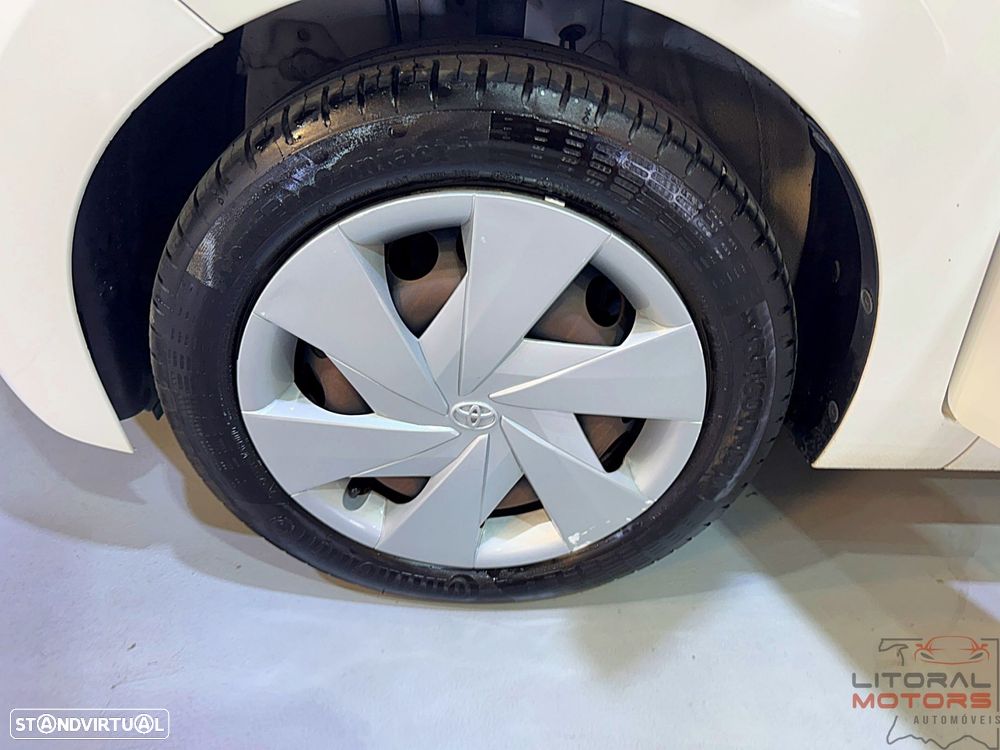 Toyota Aygo 1.0 X-Play Plus - 13