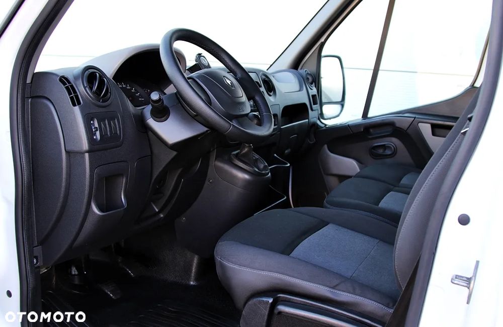 Renault Master - 18