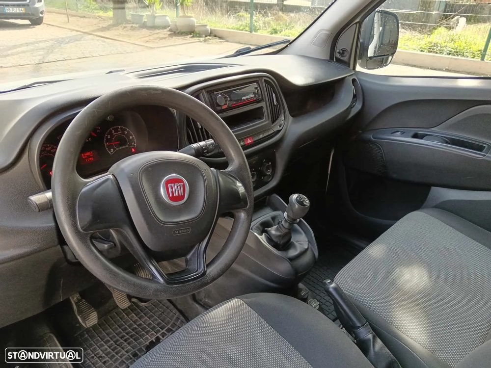 Fiat Doblo 1.6 MTJ MAXI 3 LUGARES - 9