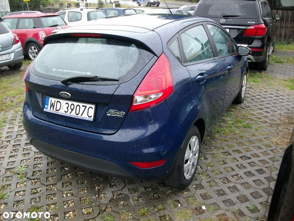 Ford Fiesta - 4