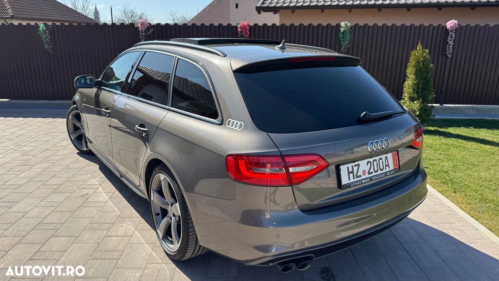 Audi A4 2.0 TDI DPF multitronic S line Sportpaket - 8