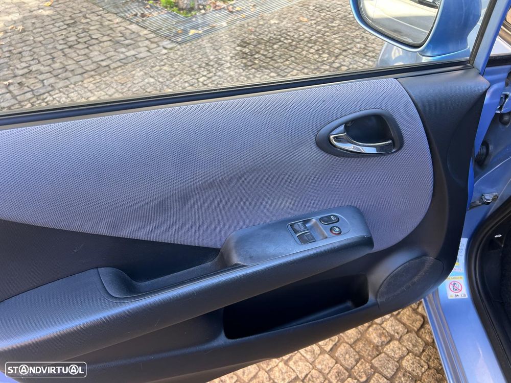 Honda Jazz 1.2 LS - 13