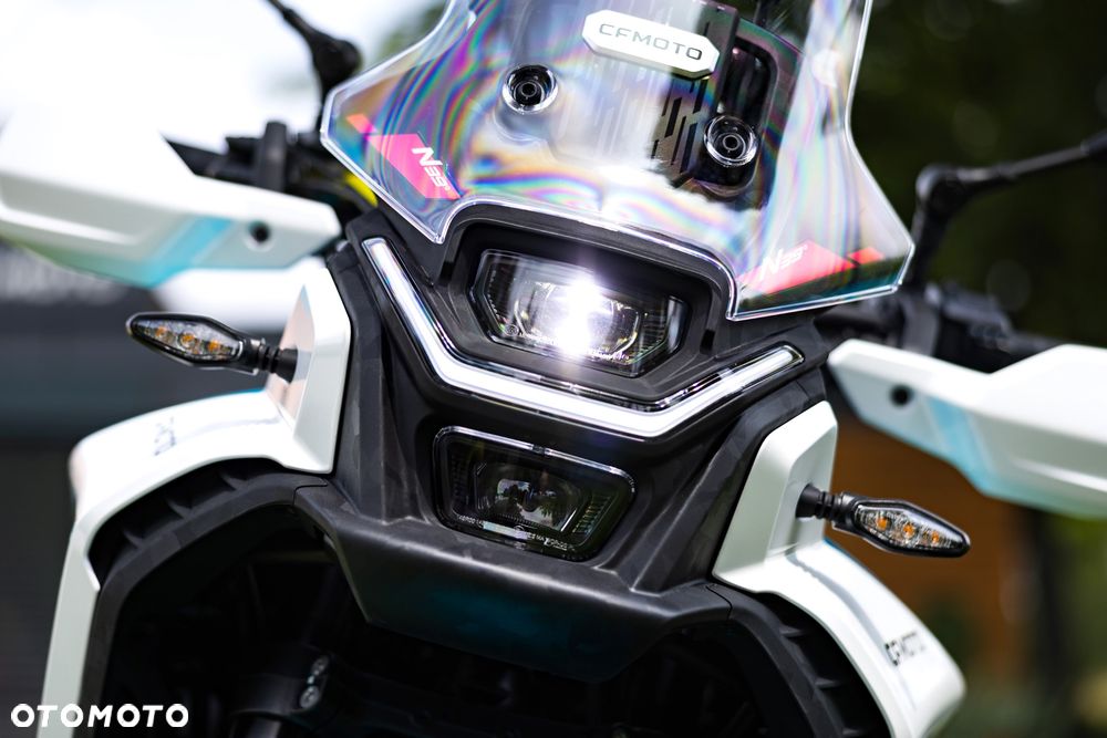 CFMoto MT - 16