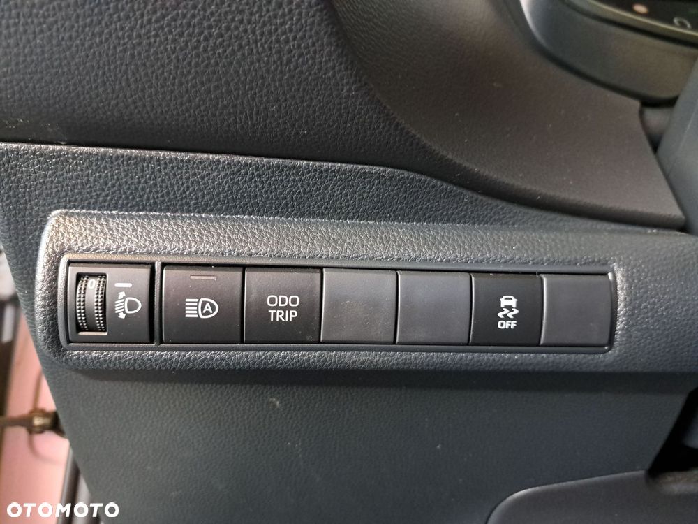 Toyota Corolla 1.8 Hybrid Comfort - 35