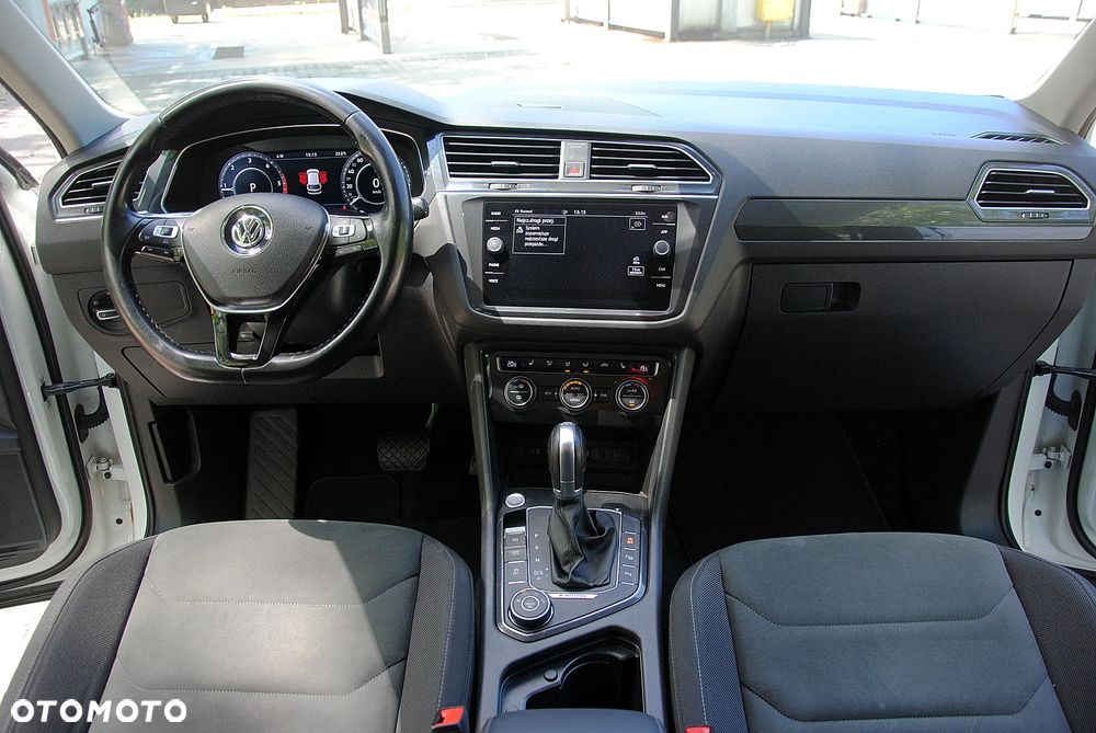 Volkswagen Tiguan 2.0 TDI SCR 4MOTION (BlueMotion Techn.) DSG Highline - 12