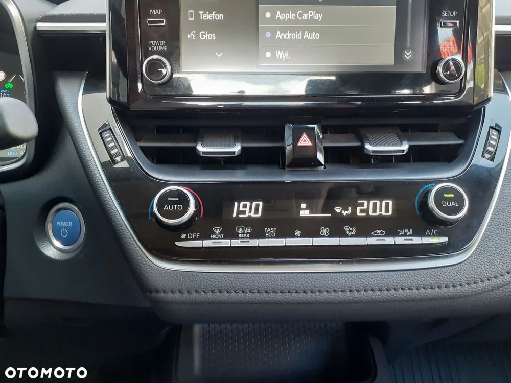 Toyota Corolla - 19