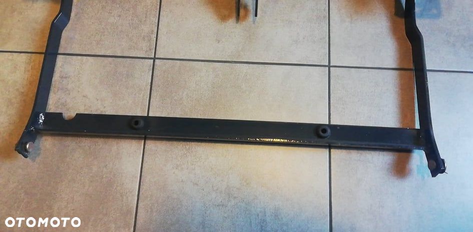 ISEKI SGR 22 SGR22 stelaż tylnego błotnika - 4