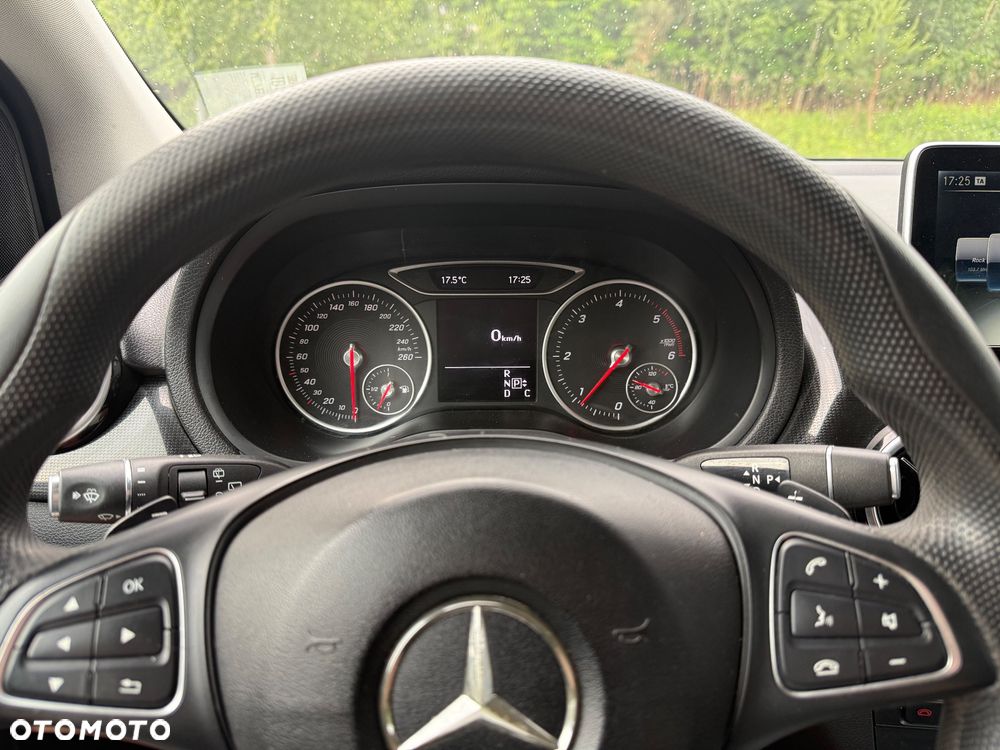 Mercedes-Benz Klasa B 180 d 7G-DCT Edition - 8