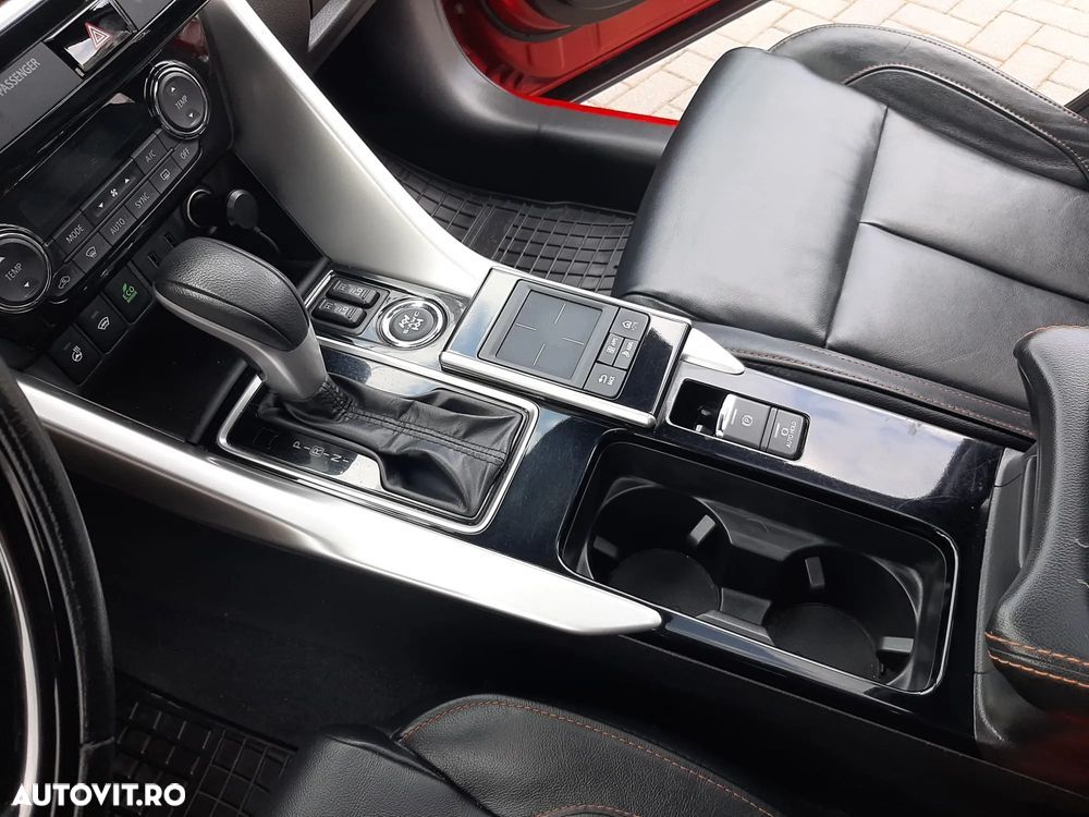 Mitsubishi Eclipse-Cross 1.5-litre 16-valve DOHC MIVEC 4X4 Instyle+ Aut. - 19