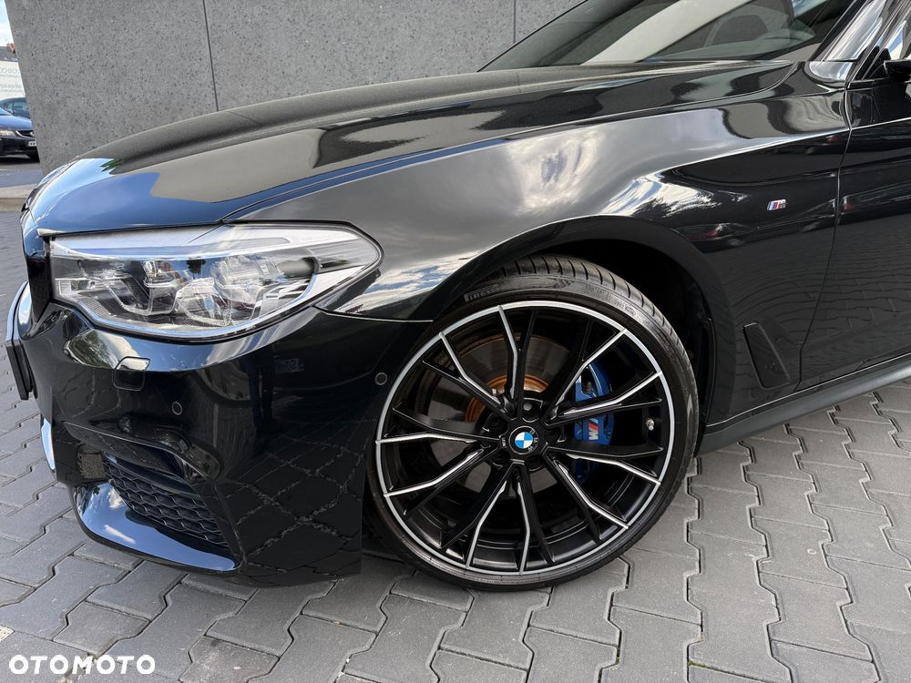 BMW Seria 5 530i xDrive M Sport sport - 13