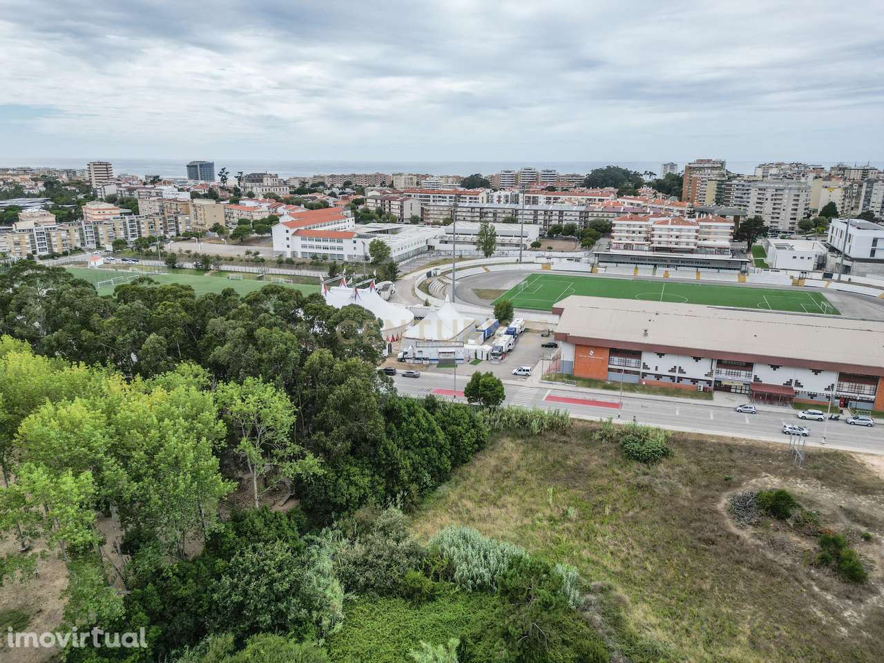 Apartamento T3  R/C com terraço e Churrasqueira - Grande imagem: 5/33