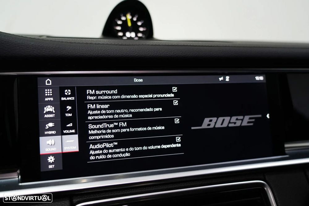 Porsche Panamera 4 E-Hybrid - 14