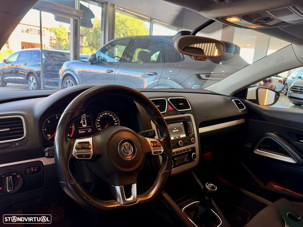 VW Scirocco 2.0 TDI R-Line - 10