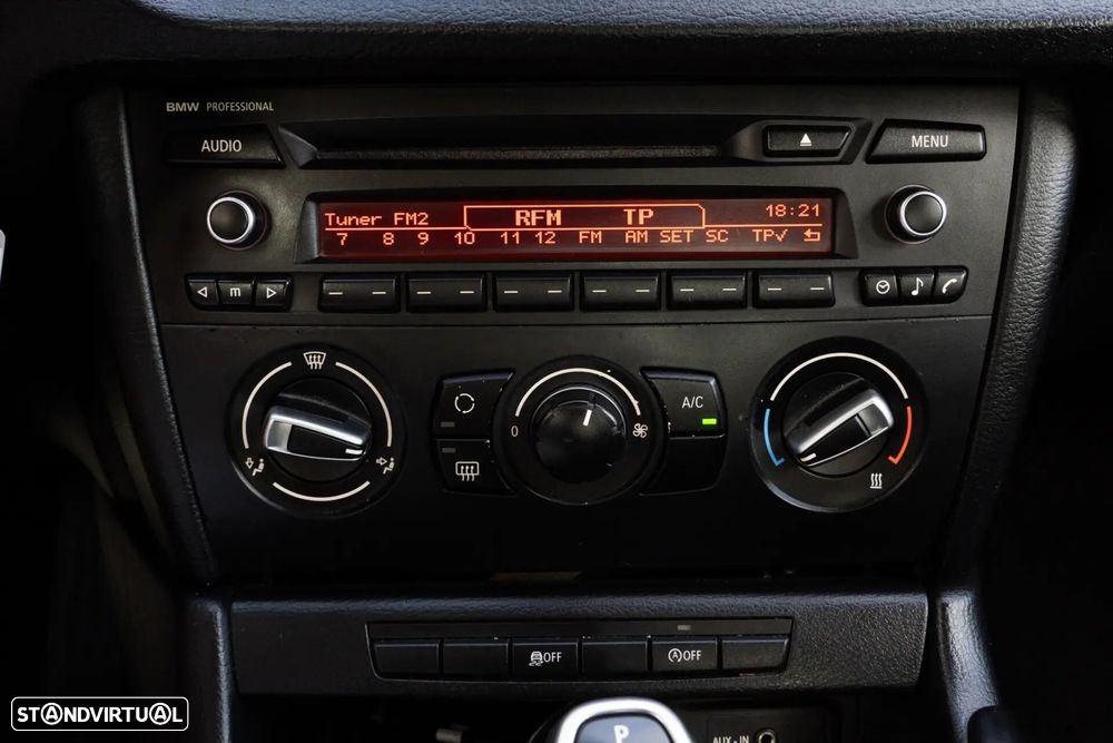 BMW X1 18 d sDrive Auto xLine - 17