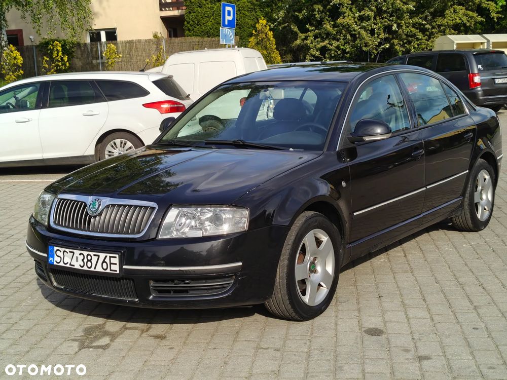 Skoda Superb 1,9 TDI Exclusive - 18