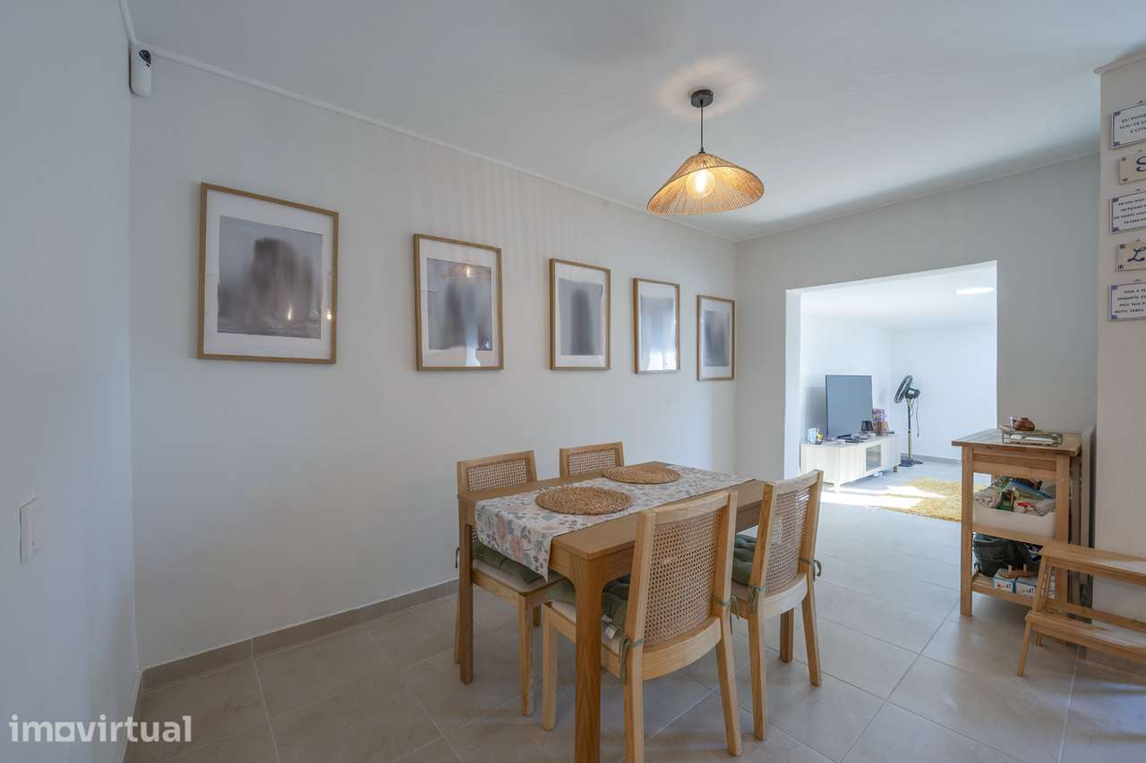 Apartamento T1 Totalmente Remodelado em São Sebastião, Setúbal; - Grande imagem: 4/12