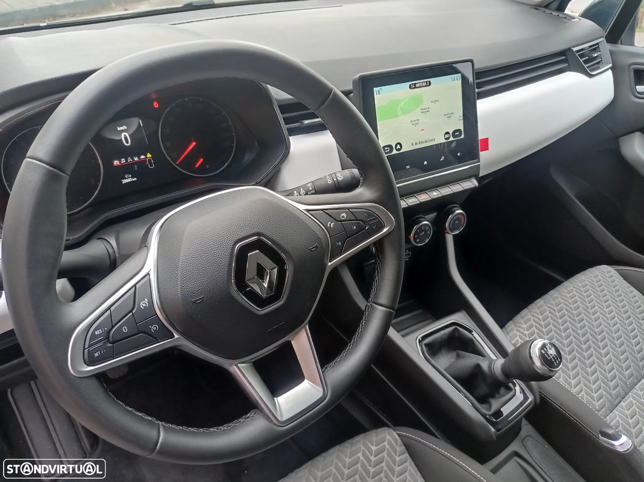 Renault Clio 1.0 TCe Evolution Bi-Fuel - 13