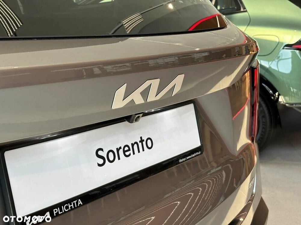 Kia Sorento - 12