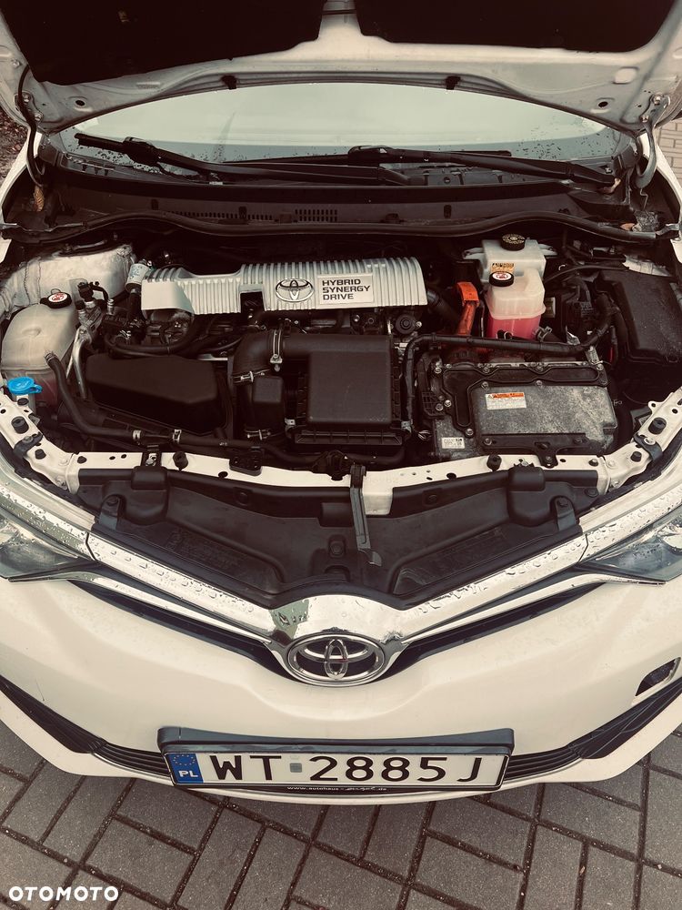 Toyota Auris - 10