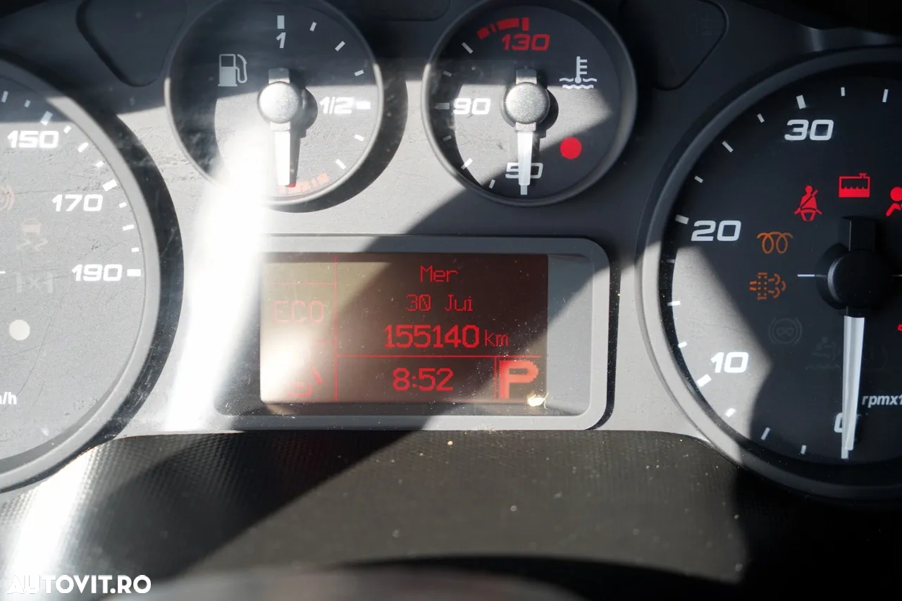 Iveco DAILY 35-140 / TABLĂ / CAROSERIE ATELIER / CONVERTIZOR / IMPORTAT / CONTRACT POST-SERVICE - 36