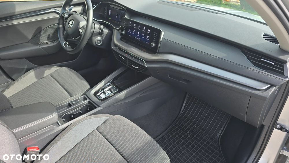 Skoda Octavia 2.0 TDI Ambition DSG - 21