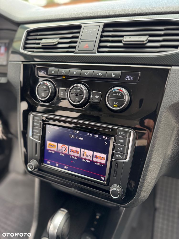 Volkswagen Caddy 2.0 TDI Highline DSG - 25