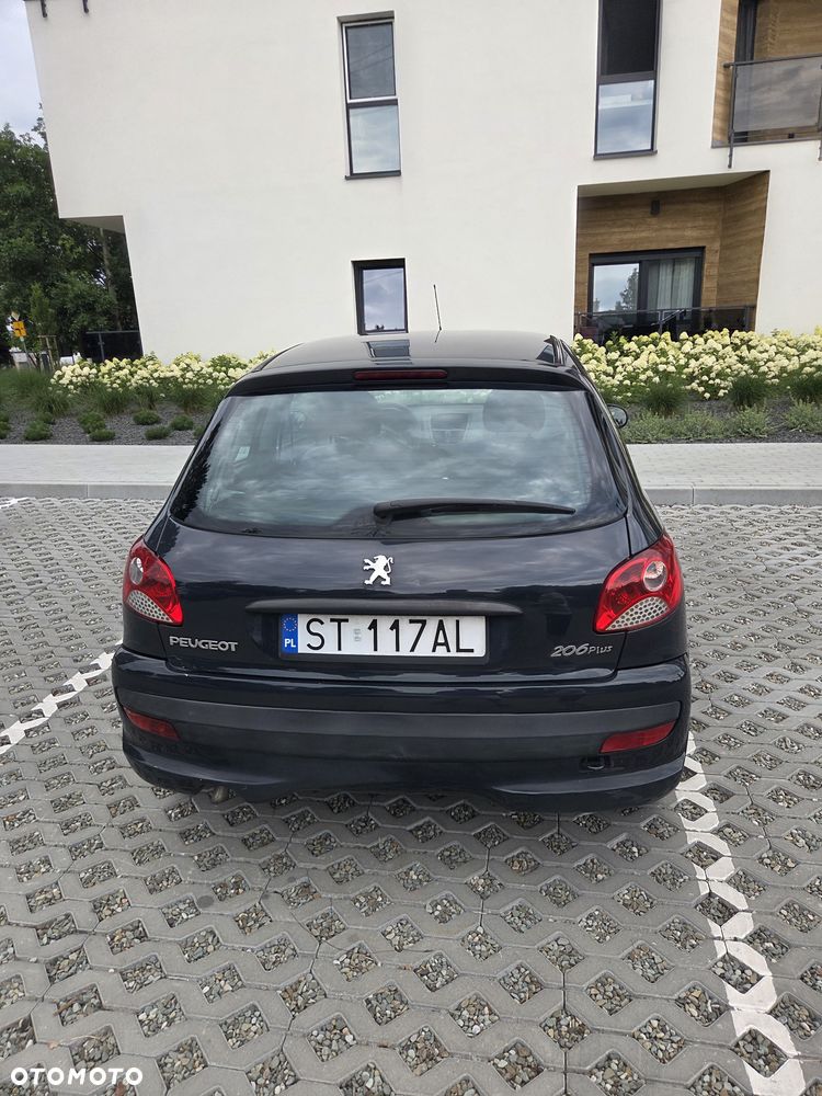 Peugeot 206 1.1 XR Presence - 10
