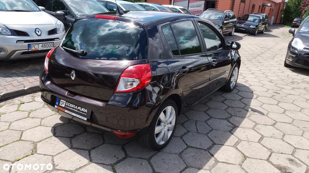 Renault Clio 1.5 dCi 90 FAP Luxe - 4