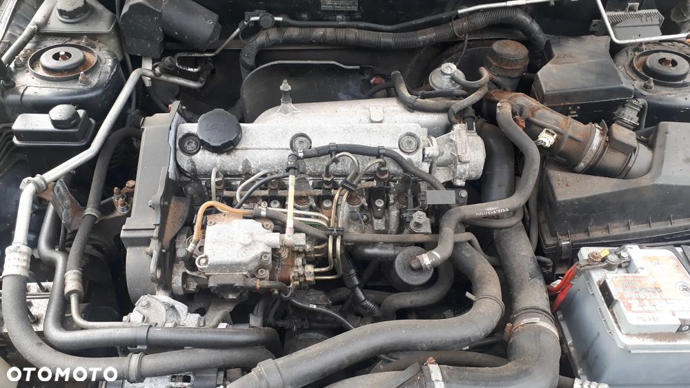 Volvo V40 1,9TD Wszystkie części Silnik skrzynia koła drzwi maska lampy szyby fotele - 16