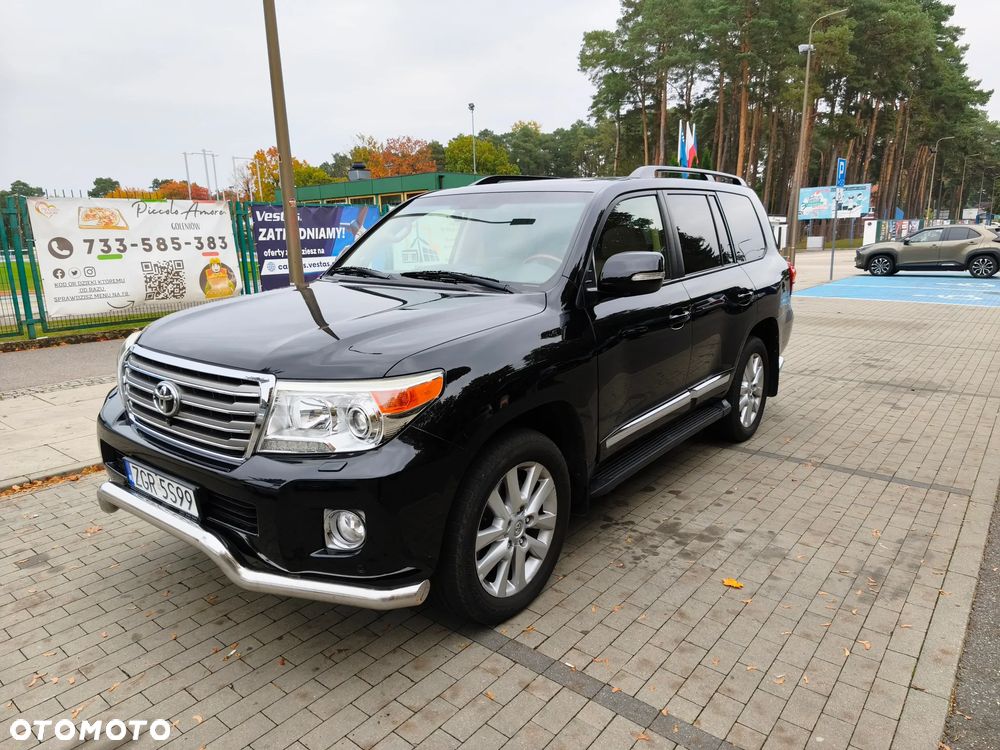 Toyota Land Cruiser 2013 photo 3