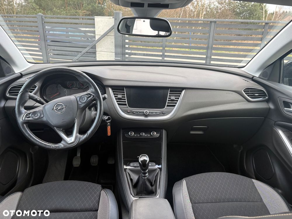 Opel Grandland X 1.2 Start/Stop Business Elegance - 8