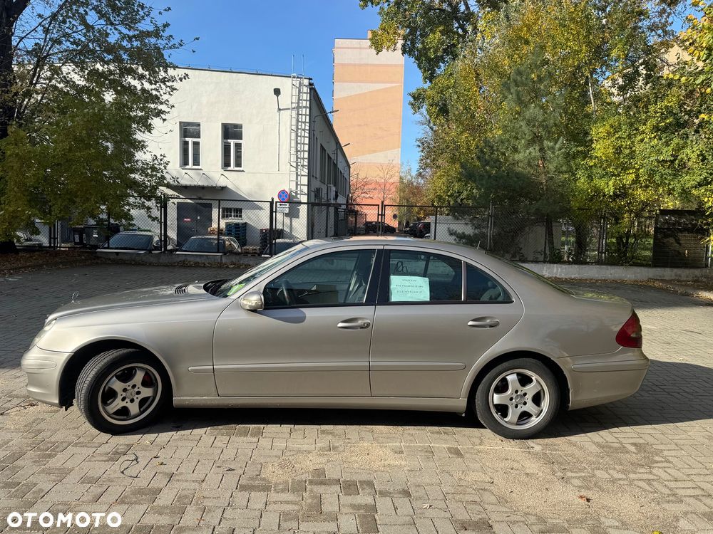 Mercedes-Benz Klasa E - 4