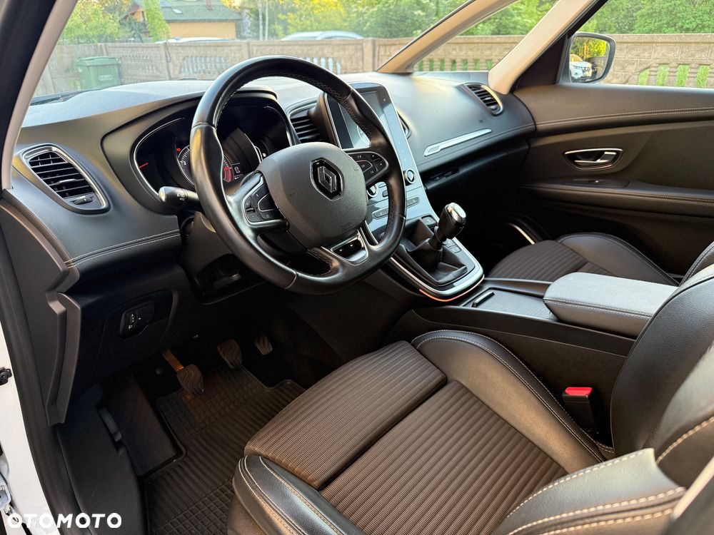 Renault Scenic Energy TCe 130 S&S Bose Edition - 13