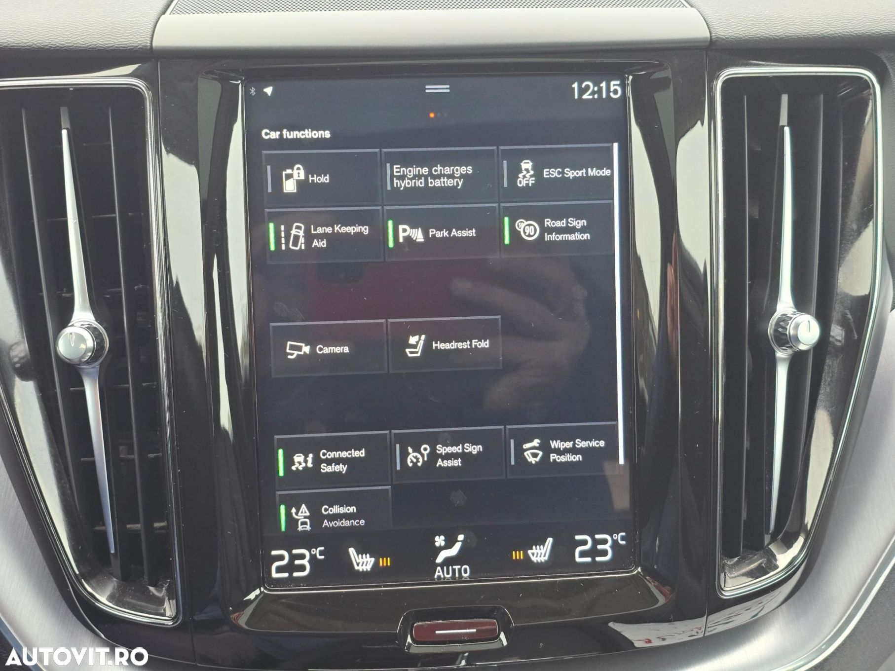 Volvo XC 60 T8 Twin Engine AWD Momentum - 17