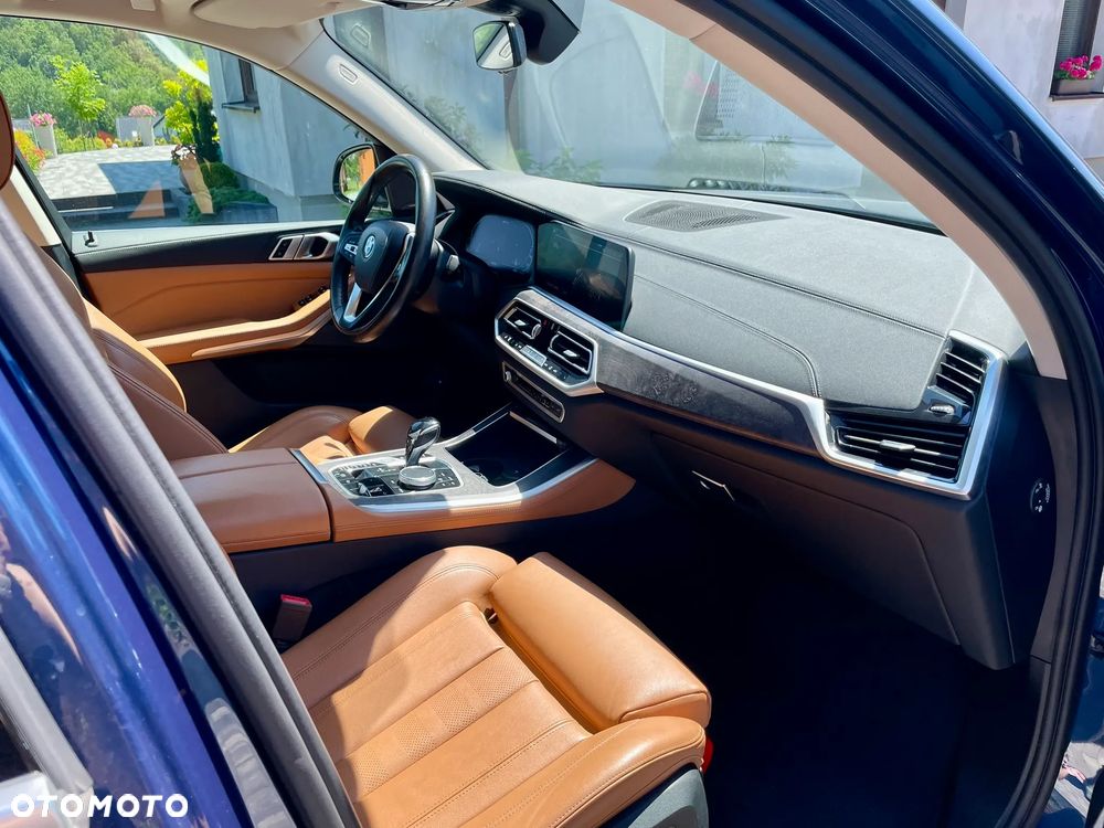 BMW X5 xDrive45e - 8
