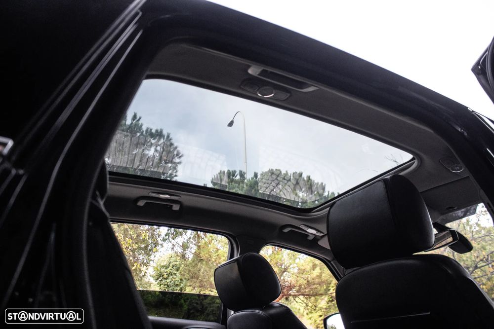 Ford S-Max 2.0 TDCi DPF Titanium - 37