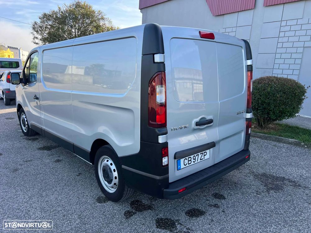 Renault Trafic L2H1 2.0 dci grand confort - 8