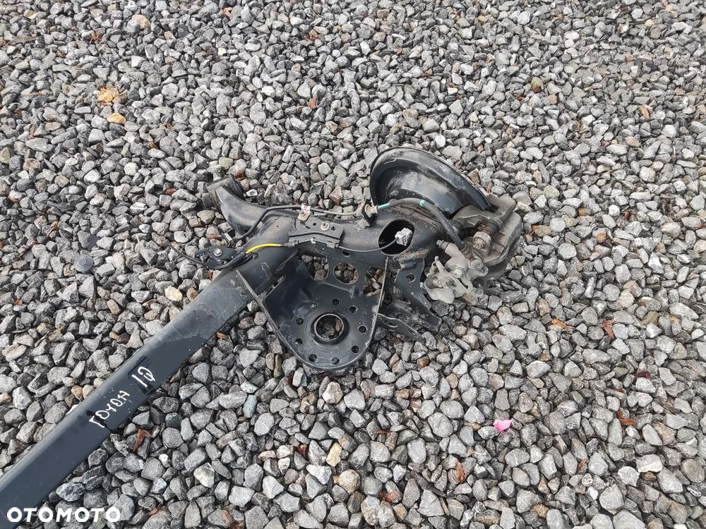 BELKA OŚ OŚKA TYŁ TYLNA KOMPLETNA TOYOTA IQ 2008-2012 - 4