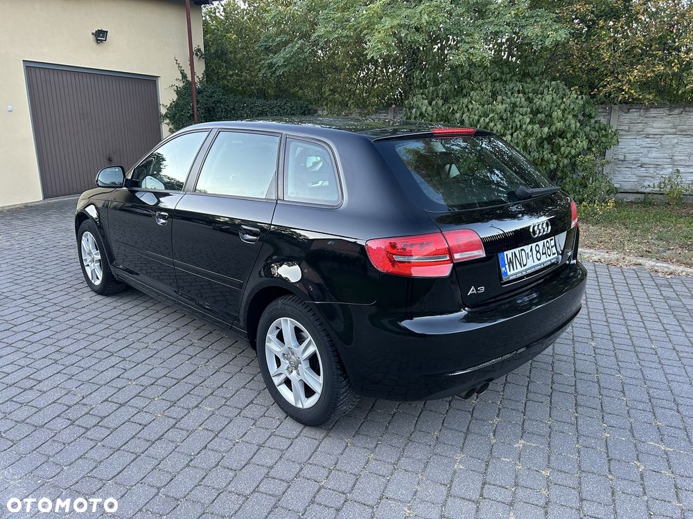 Audi A3 Sportback - 4