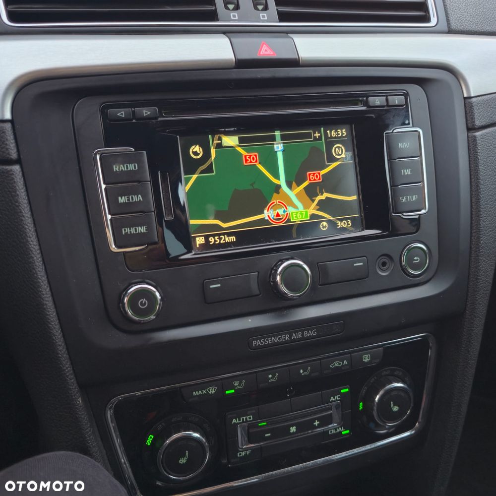 Skoda Superb 2.0 TDI DSG Comfort - 34