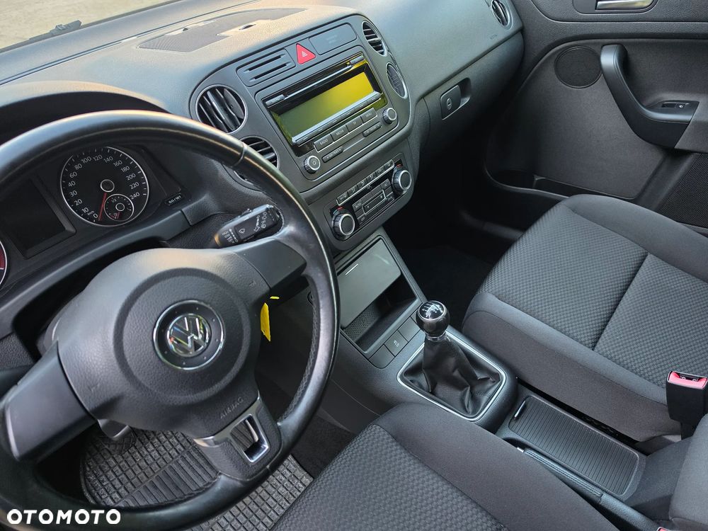 Volkswagen Golf Plus - 15