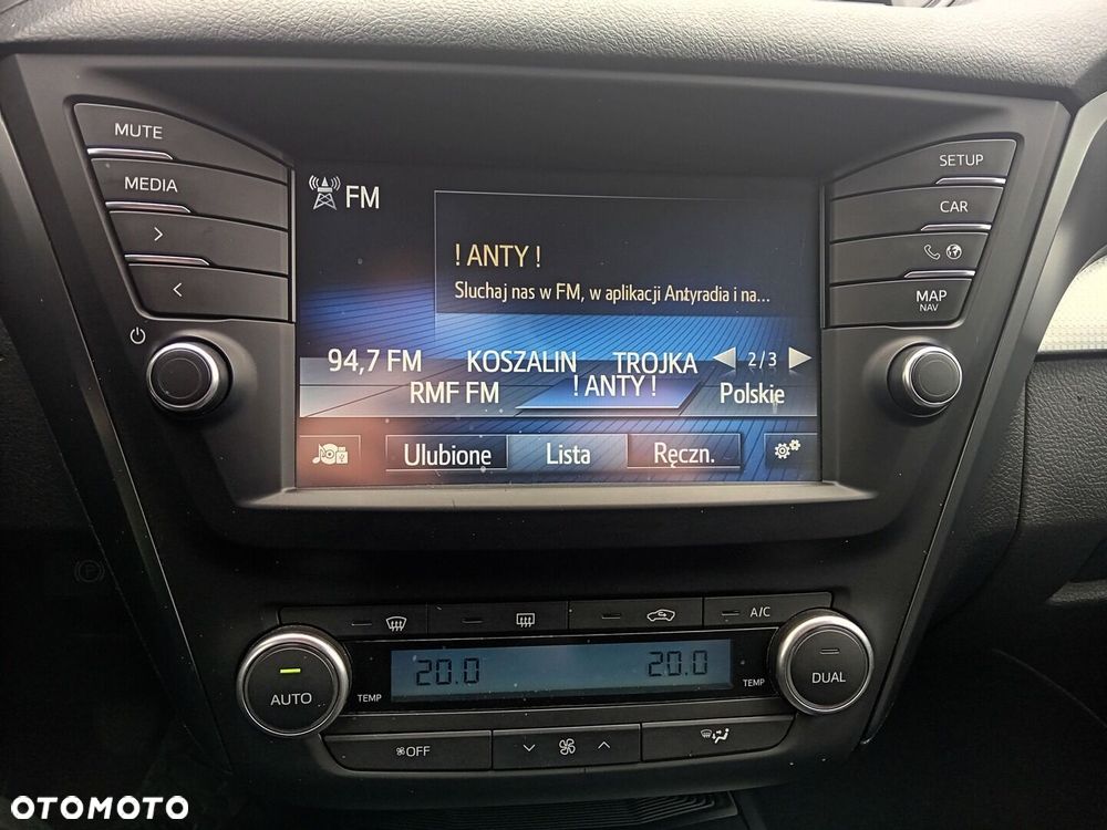 Toyota Avensis 2.0 D-4D Premium - 14