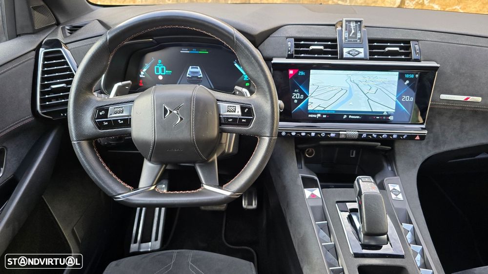 DS DS7 Crossback E-Tense Performance Line EAT8 - 12