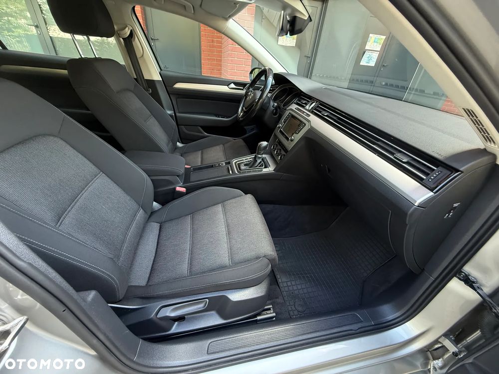 Volkswagen Passat 1.8 TSI BMT Comfortline DSG - 15