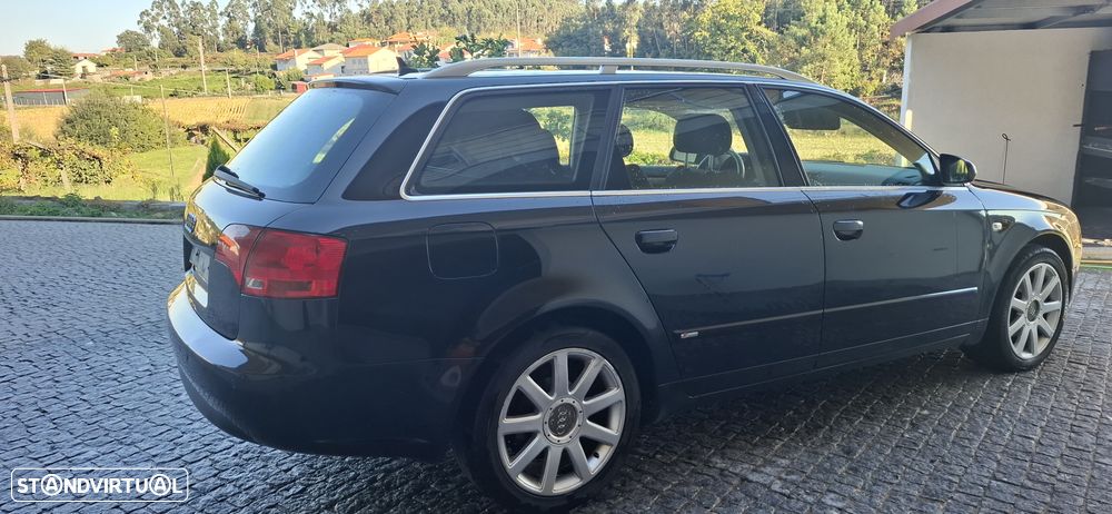 Audi A4 Avant 2.0 TDI - 4