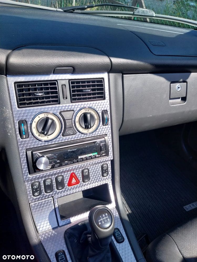 Mercedes-Benz SLK - 22
