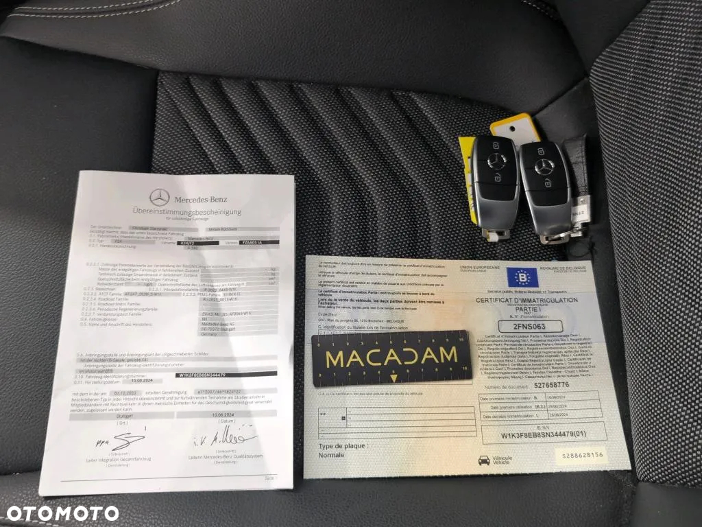 Mercedes-Benz Klasa A 180 AMG Line 7G-DCT - 7