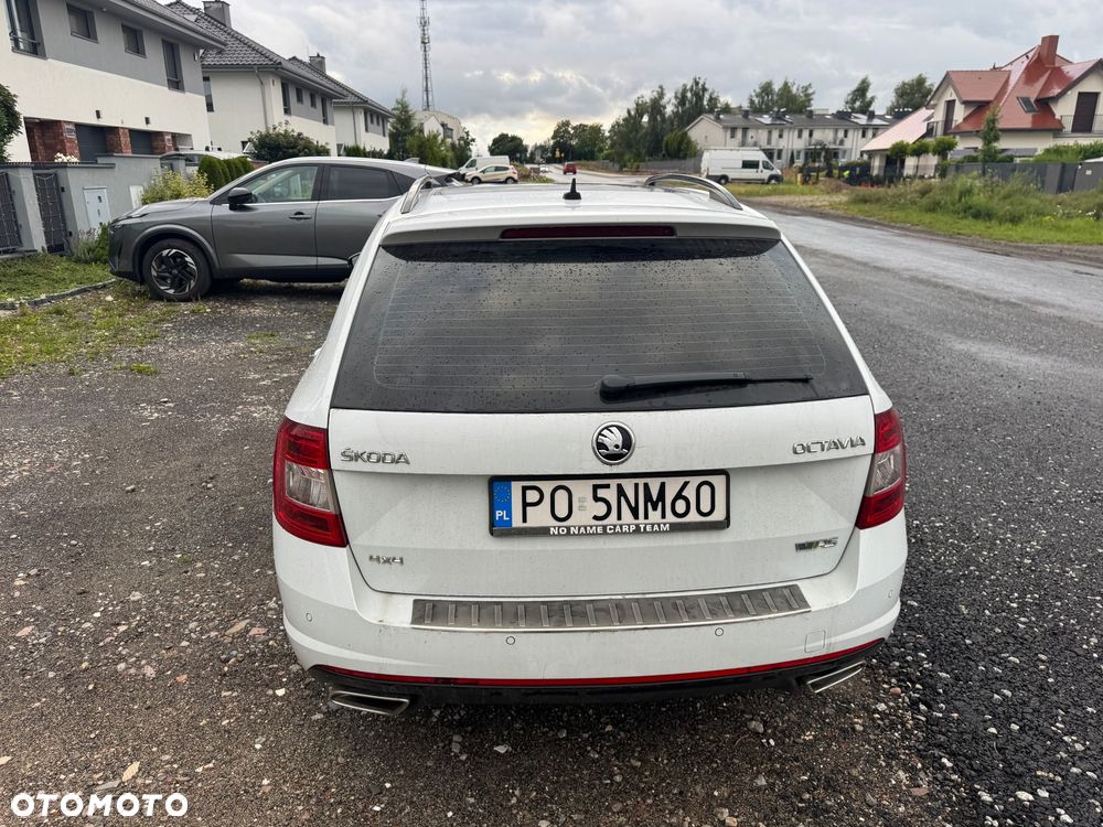 Skoda Octavia 2.0 TDI 4x4 RS DSG - 3
