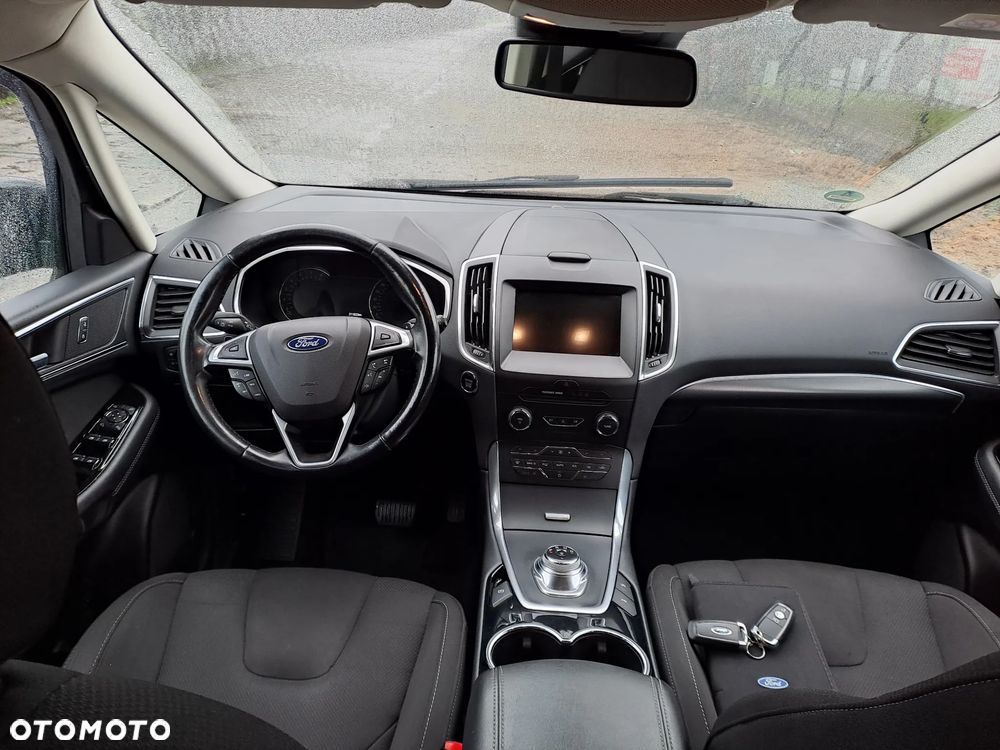 Ford S-Max 2.0 EcoBlue Titanium - 12