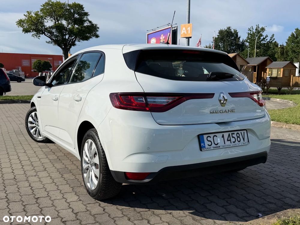 Renault Megane 1.3 TCe FAP Life - 8